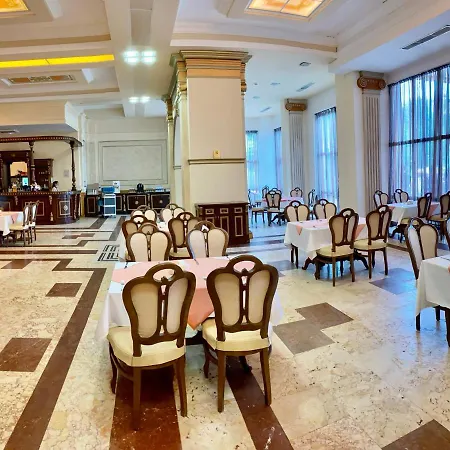 Θέρετρο Duni Marina