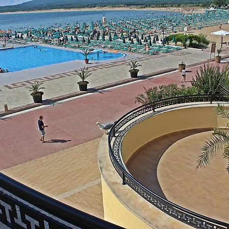 Θέρετρο Duni Marina