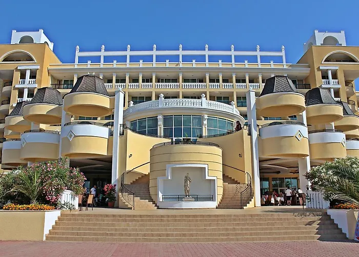 Duni Marina منتجع 5*