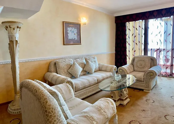 Duni Marina دوني