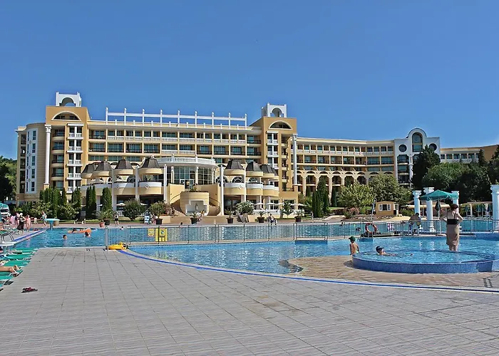 Duni Marina دوني