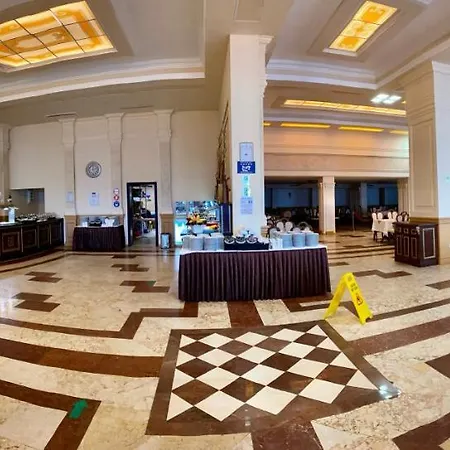 Ośrodek wypoczynkowy Duni Marina 5*