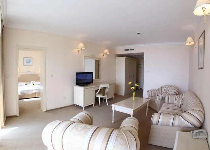 Duni Marina Rezort Djuni